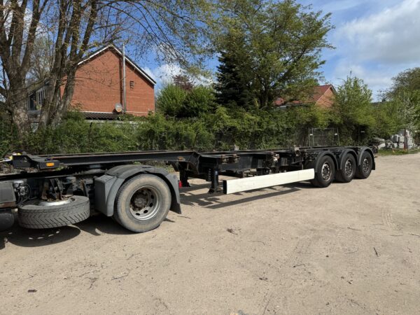 Schmitz Cargobull SCF 24 G - 20"-40" - SAF – Bild 2