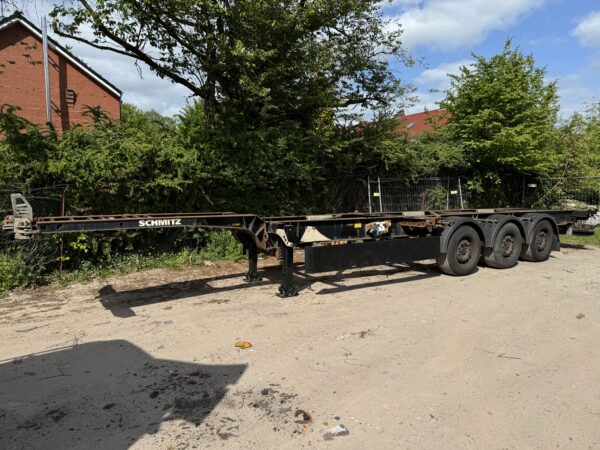 SCHMITZ CARGOBULL SCF 24 / 4750 KG / 2X20FT - 1X40FT - 1X45FT / SAF
