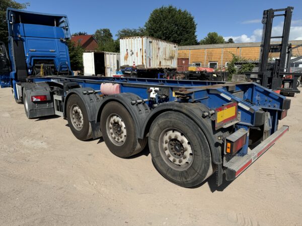 Schmitz Cargobull SGF*S3 - 20FT TANKCHASSIS - 3410KG – Bild 10