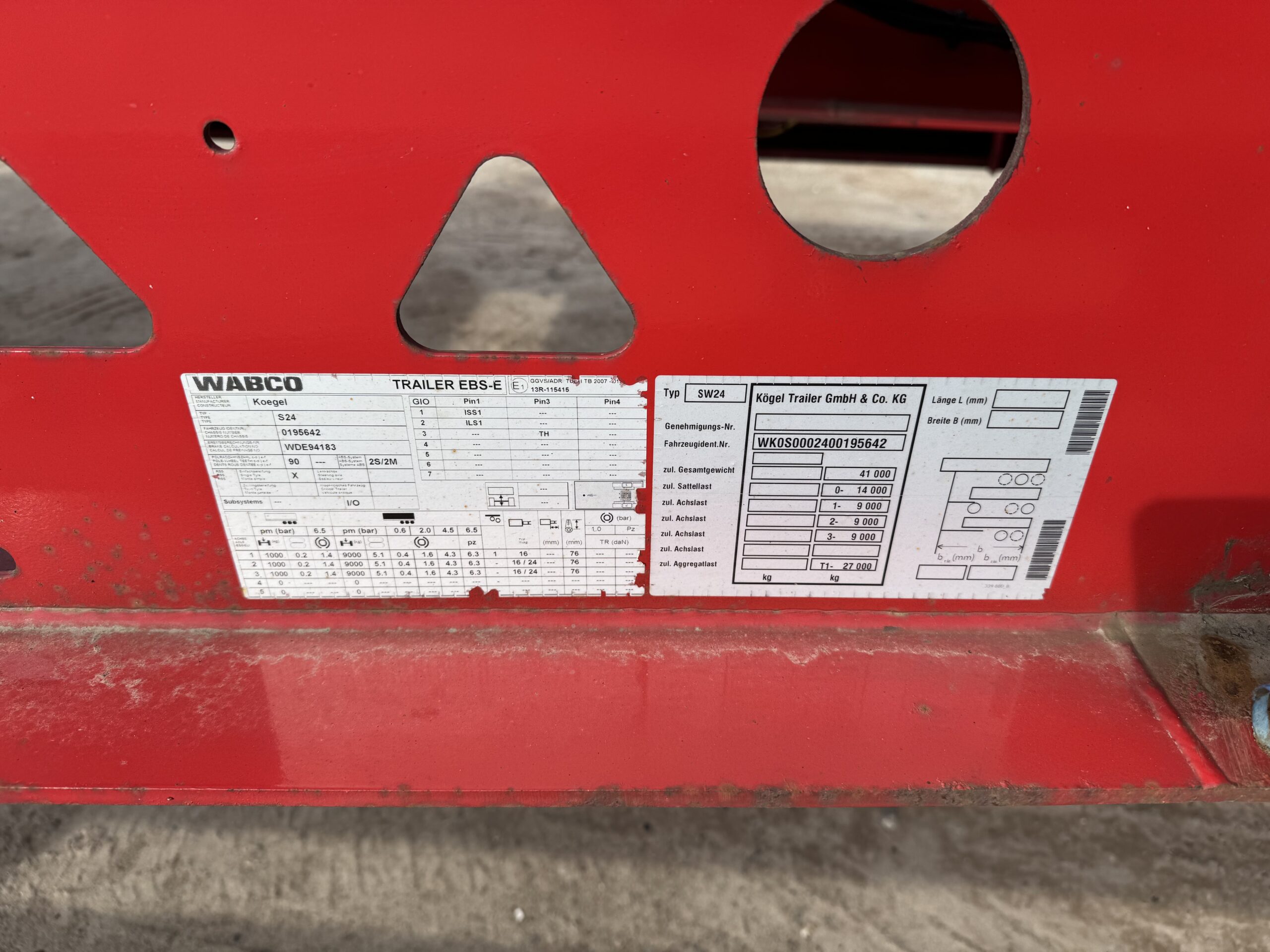 KÖGEL SW24 - 40FT LIGHT - SAF - 4240KG – Bild 8