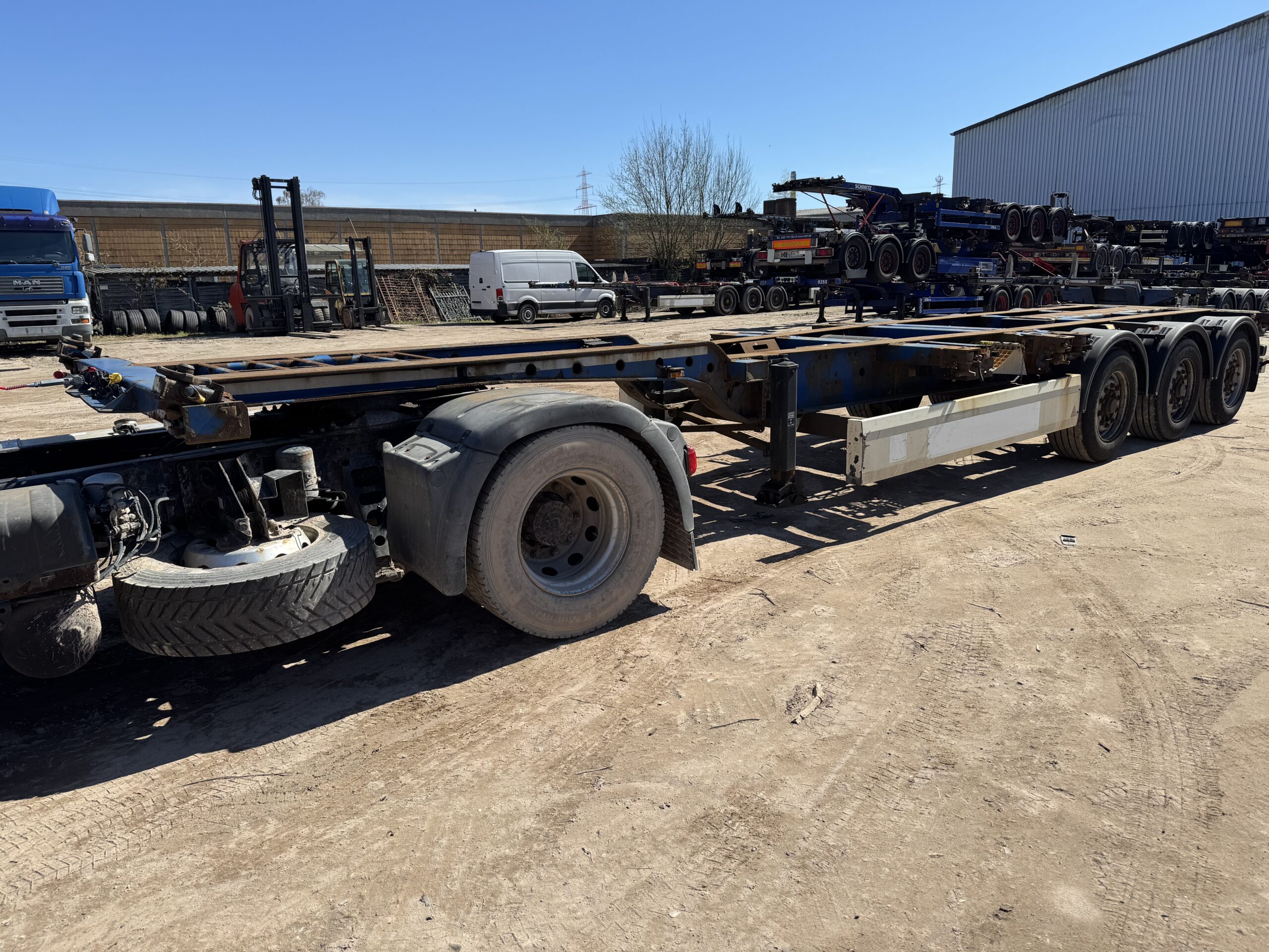 Krone SD - 20"-40" - BPW DISC - 4910KG - LIFT AXLE